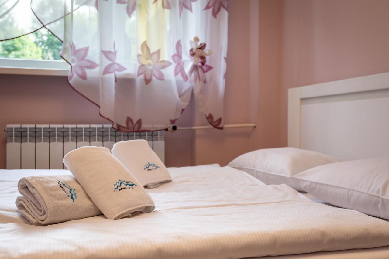 Apart-Invest Apartament Paryski シクラルスカ・ポレンバ エクステリア 写真