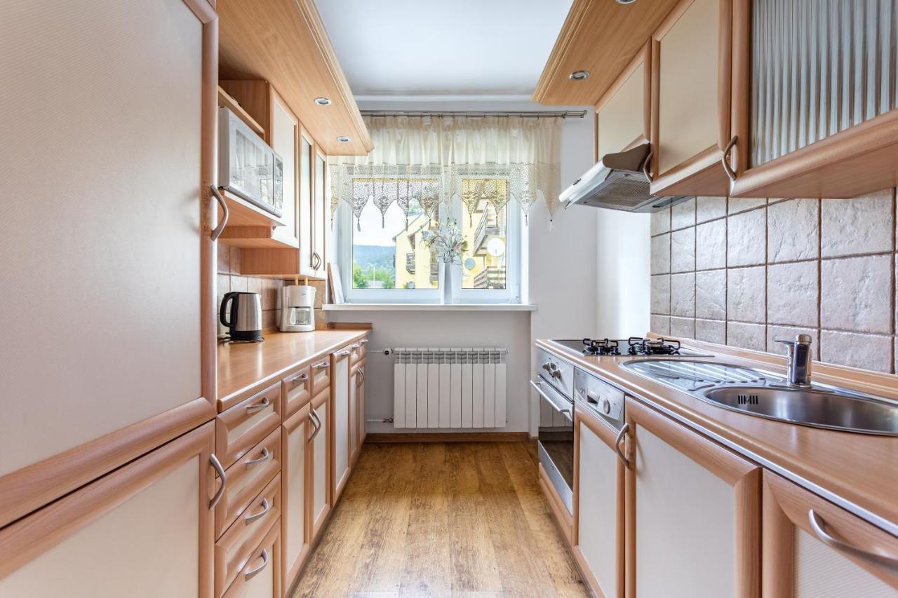Apart-Invest Apartament Paryski シクラルスカ・ポレンバ エクステリア 写真